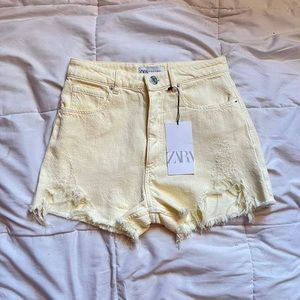 yellow Zara denim shorts
